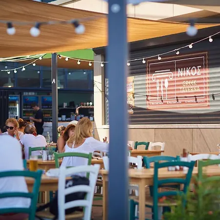 アパート Sea La Vie 2br N Pool *